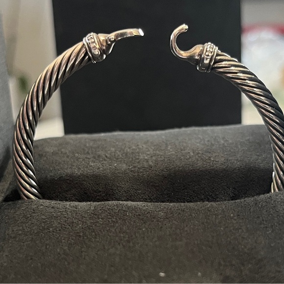 David Yurman Diamond Buckle Classic Cable Bracelet 5mm - Sterling Silver - Picture 11 of 14
